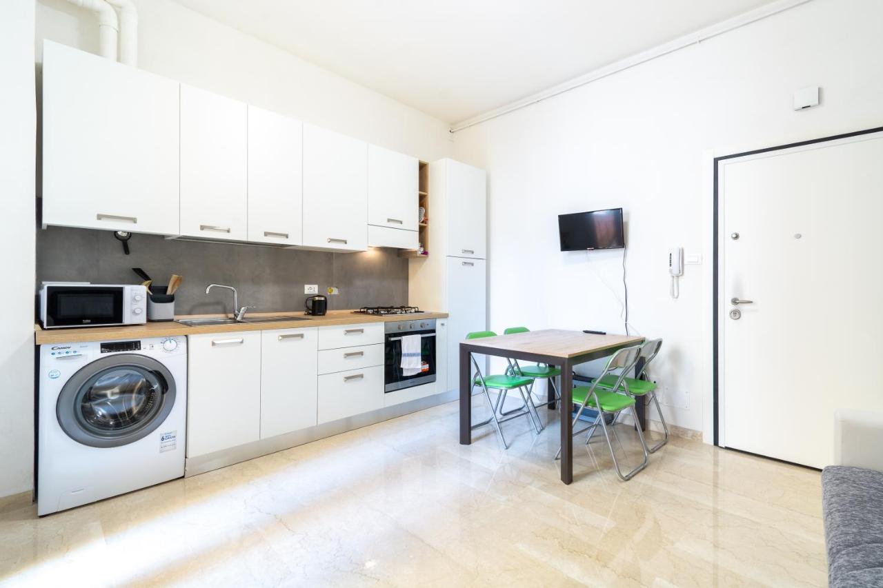 Apartamento HouSmart San Carlo 17 Bolonia Exterior foto